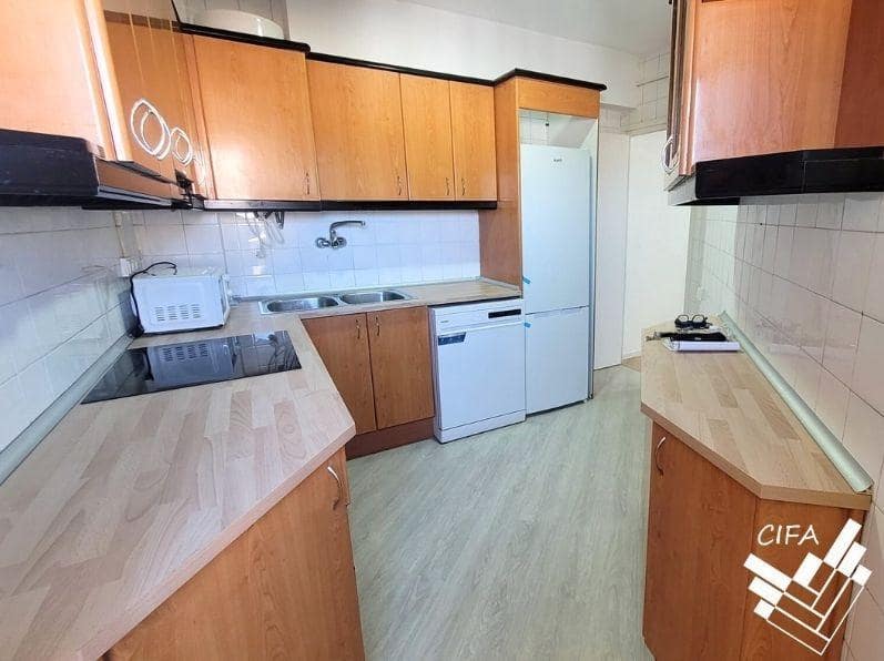 3 bedroom Flat for sale in Vinaros - € 138,000 (Ref: 9534459)