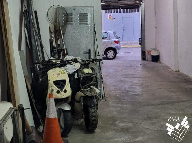 Commercieel te koop in Vinaros - € 83.000 (Ref: 9543683)