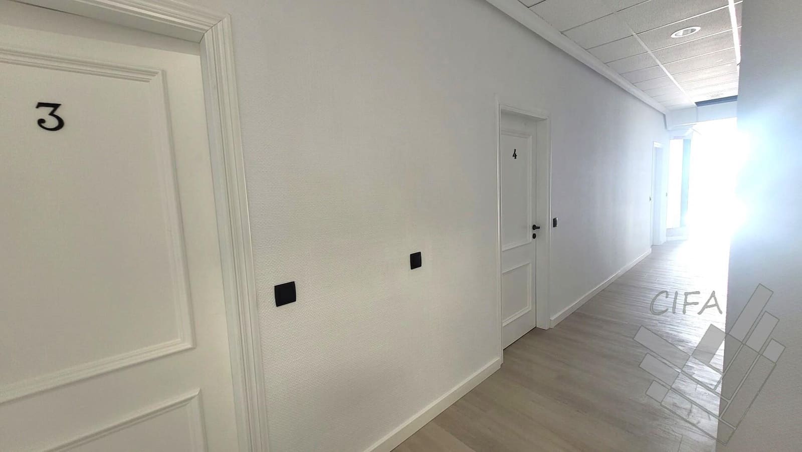 Büro zu vermieten in Vinaros - 230 € (Ref: 9551531)