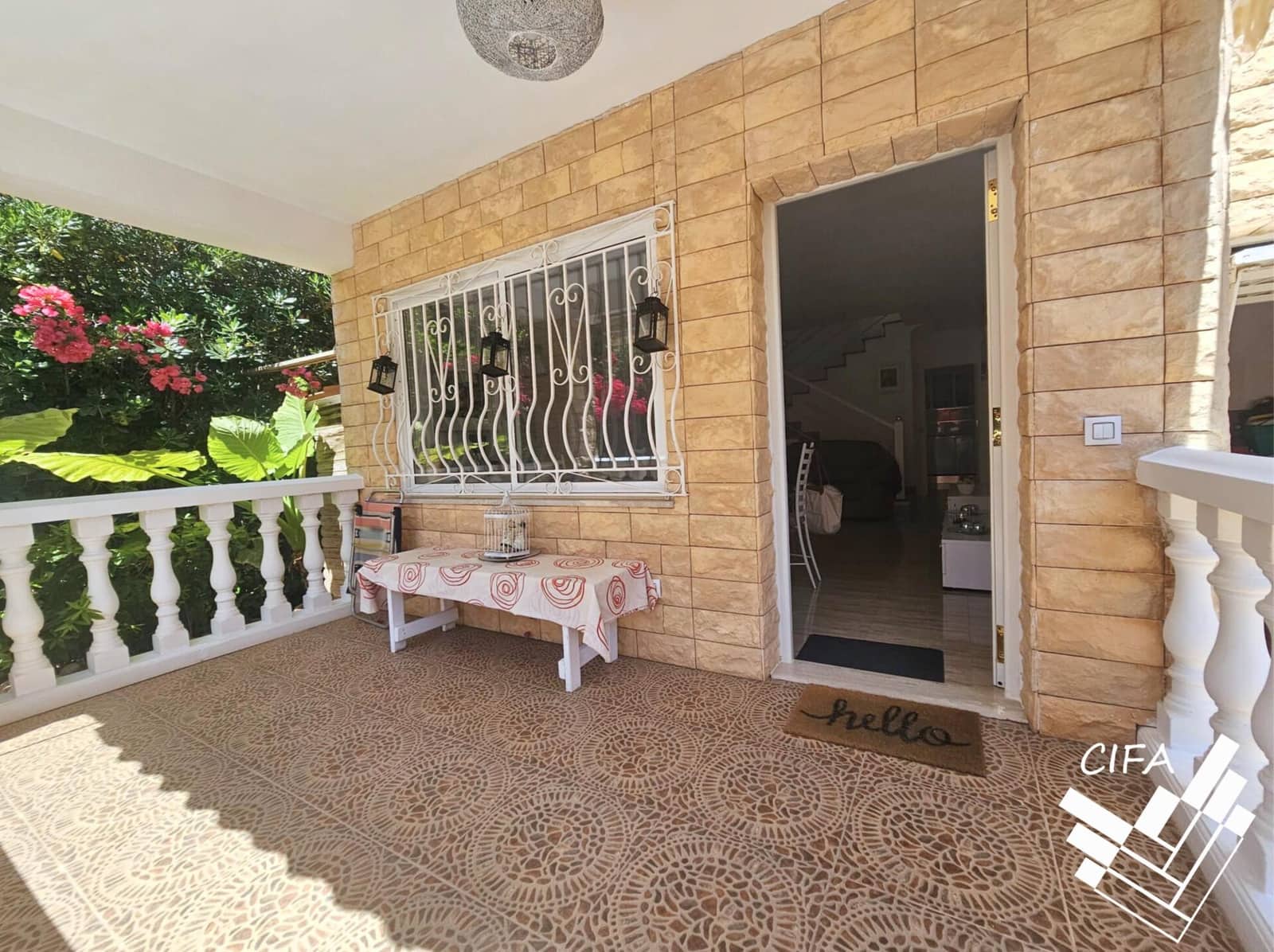 3 bedroom Semi-detached Villa for sale in Vinaros with garage - € 278,000 (Ref: 9565296)