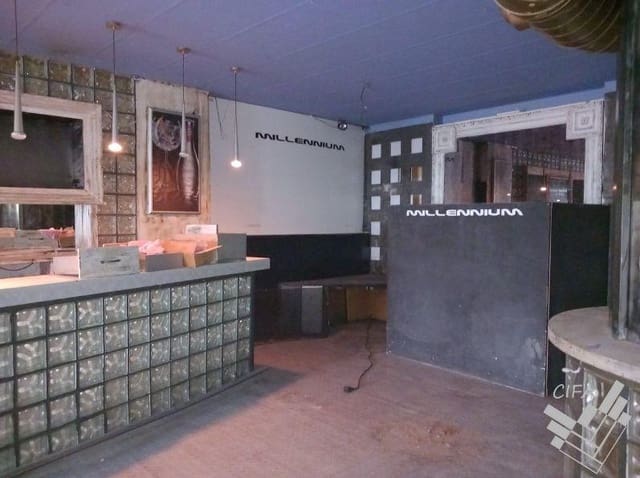 Commerciale in vendita in Vinaròs - 120.000 € (Rif: 9568699)