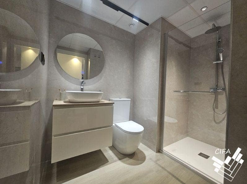 3 makuuhuone Asunto myytävänä paikassa Vinaros - 208 000 € (Ref: 9571209)