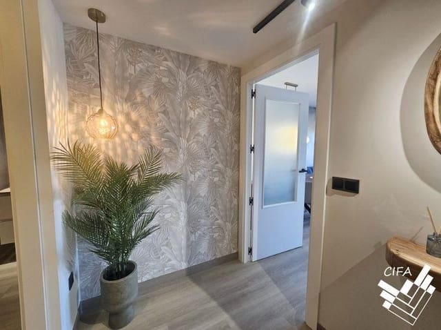 3 makuuhuone Asunto myytävänä paikassa Vinaròs - 208 000 € (Ref: 9571209)