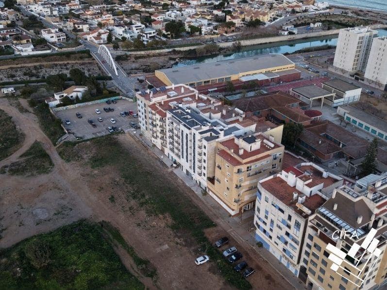 3 makuuhuone Asunto myytävänä paikassa Vinaros - 208 000 € (Ref: 9571209)