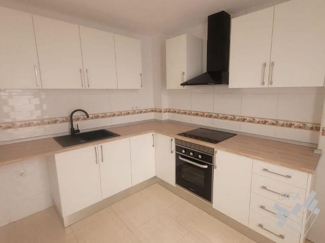 3 bedroom Flat for sale in Alcalá de Xivert - € 127,000 (Ref: 9591344)