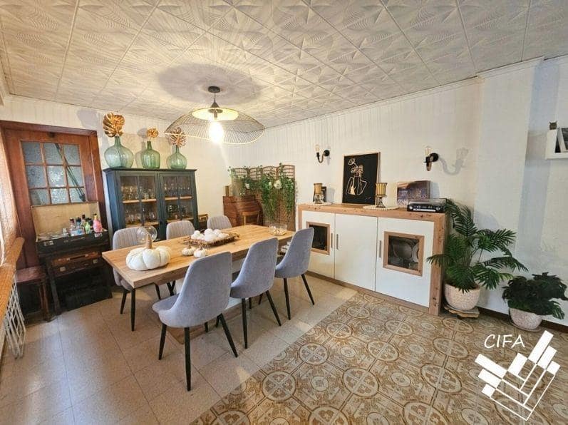 4 bedroom Penthouse for sale in Benicassim - € 335,000 (Ref: 9599581)