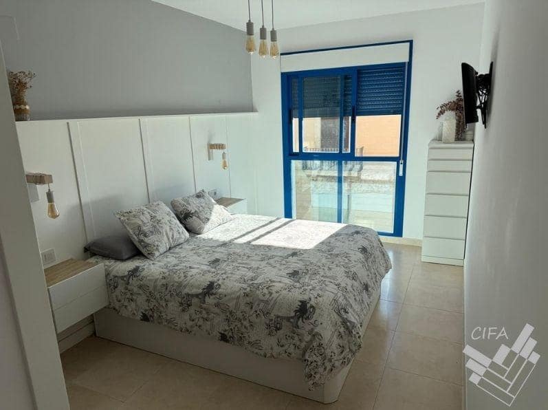 Piso de 3 habitaciones en Vinaròs en venta - 195.000 € (Ref: 9615502)
