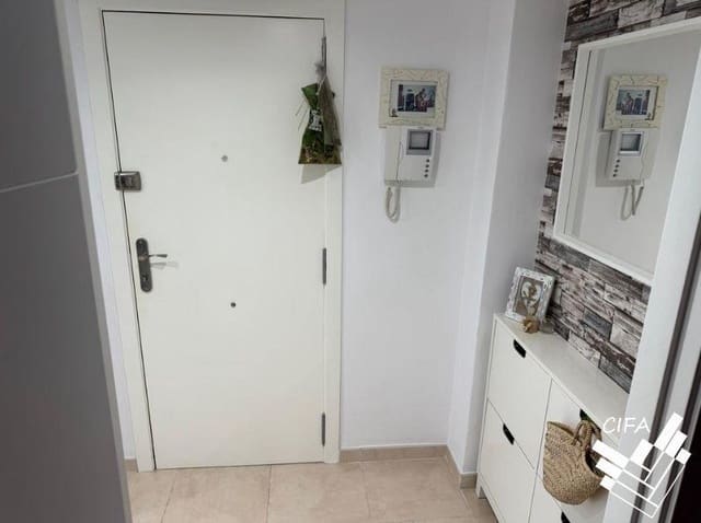 Piso de 3 habitaciones en Vinaròs en venta - 195.000 € (Ref: 9615502)