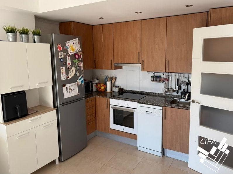 3 bedroom Flat for sale in Vinaros - € 179,000 (Ref: 9615502)