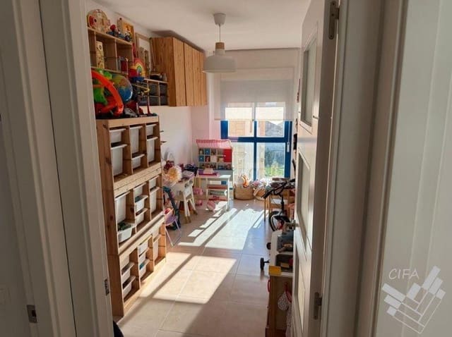 3 bedroom Flat for sale in Vinaròs - € 195,000 (Ref: 9615502)