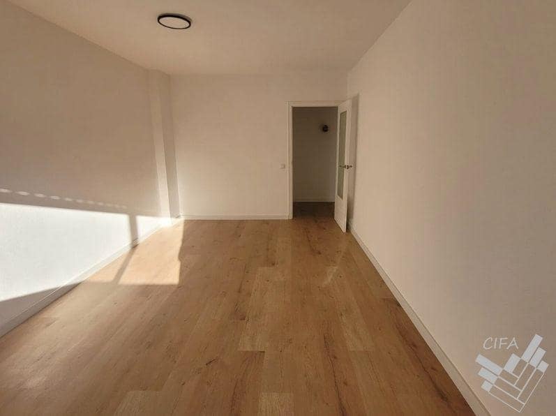 3 slaapkamer Flat te koop in Alcanar - € 104.000 (Ref: 9619280)