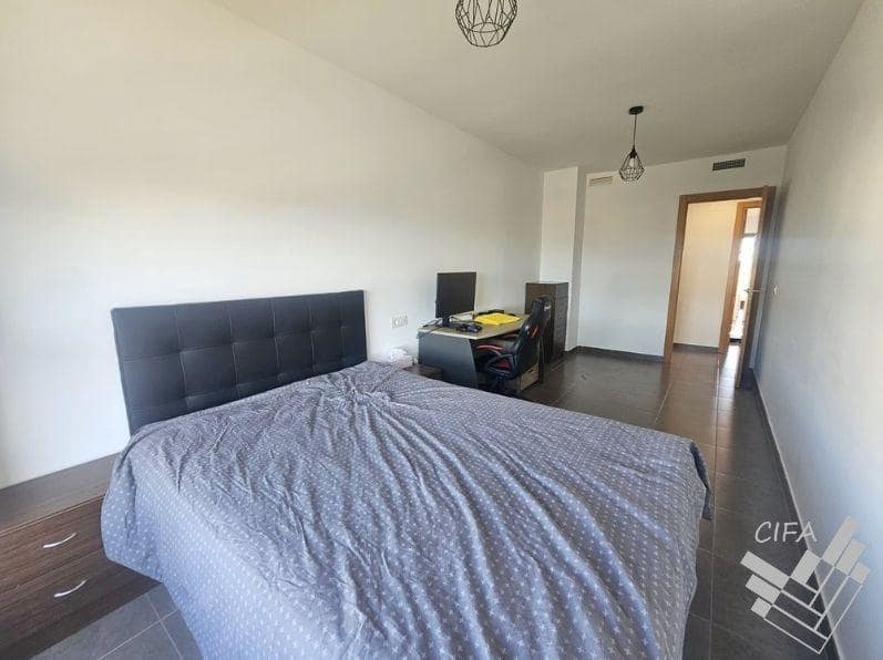 3 slaapkamer Flat te koop in Vinaros - € 175.000 (Ref: 9630018)