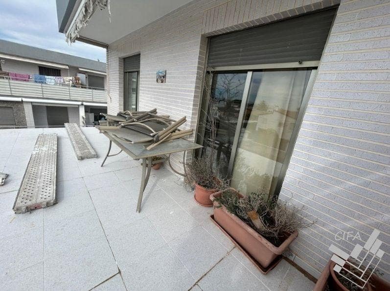 2 makuuhuone Asunto myytävänä paikassa Vinaros mukana uima-altaan - 155 000 € (Ref: 9634328)