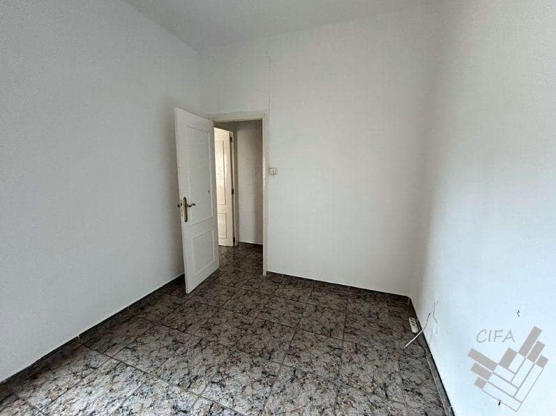 3 slaapkamer Flat te koop in Vinaros - € 58.200 (Ref: 9652048)