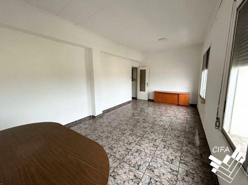 3 slaapkamer Flat te koop in Vinaros - € 58.200 (Ref: 9652048)