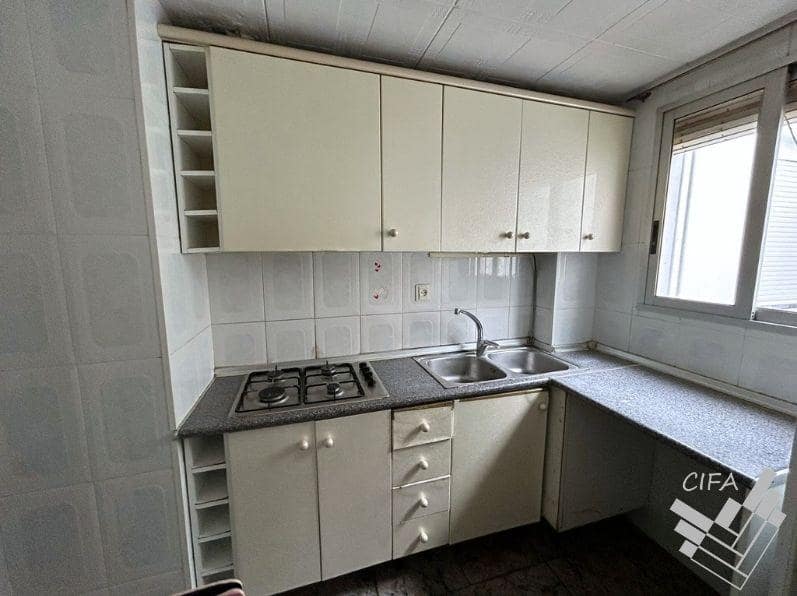 3 slaapkamer Flat te koop in Vinaros - € 58.200 (Ref: 9652048)