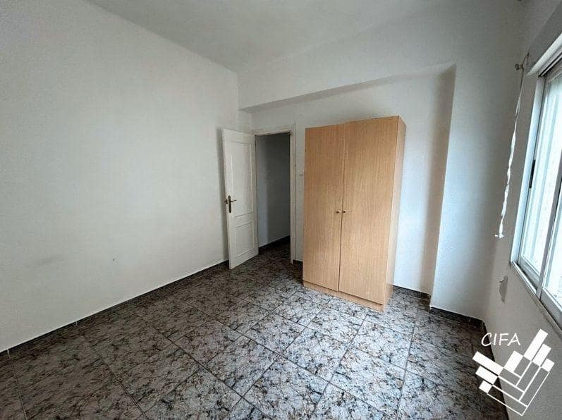 3 slaapkamer Flat te koop in Vinaros - € 58.200 (Ref: 9652048)