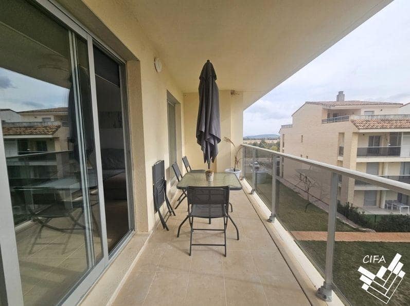 2 bedroom Flat for sale in Sant Jordi with pool - € 180,000 (Ref: 9656143)