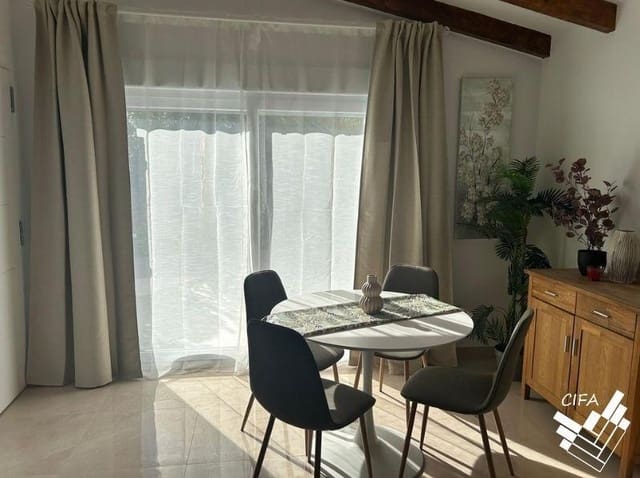 3 quarto Moradia para venda em Vinaròs com piscina - 398 000 € (Ref: 9677515)