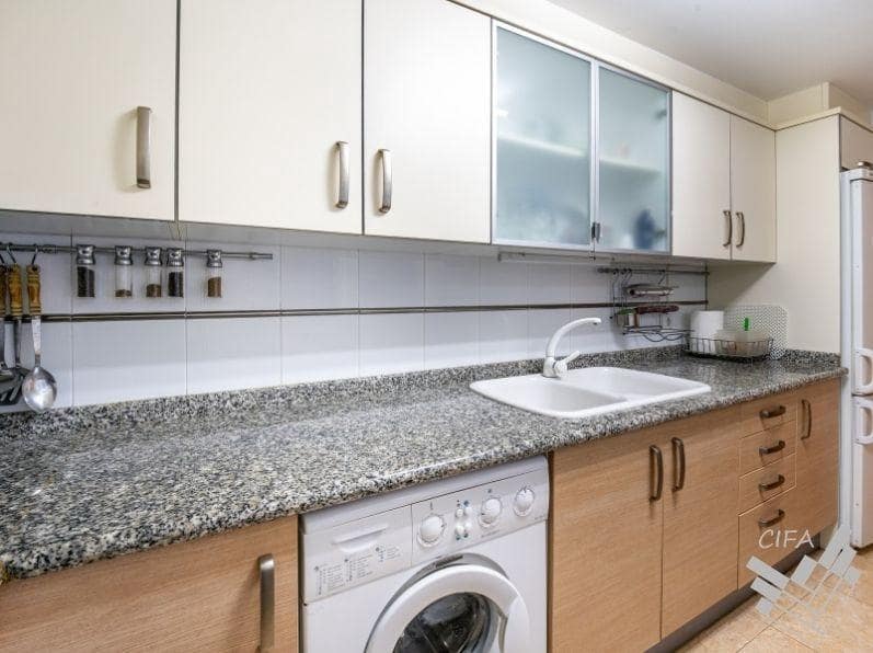 2 bedroom Flat for sale in Vinaros - € 190,550 (Ref: 9686477)