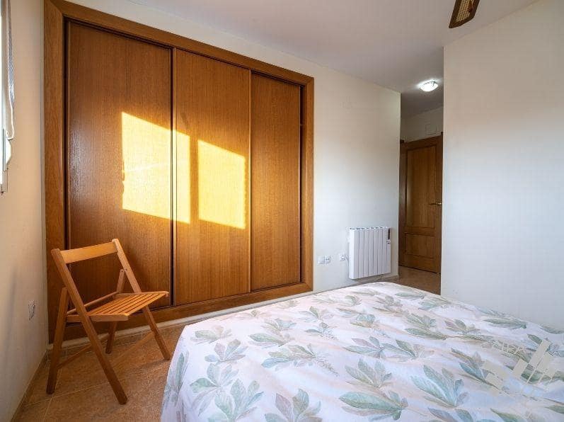 2 bedroom Flat for sale in Vinaros - € 190,550 (Ref: 9686477)