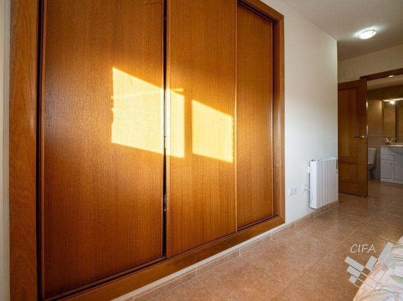 2 bedroom Flat for sale in Vinaros - € 190,550 (Ref: 9686477)