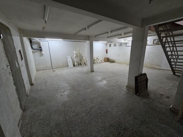 Gewerbe zu vermieten in Vinaròs - 1.500 € (Ref: 9686478)