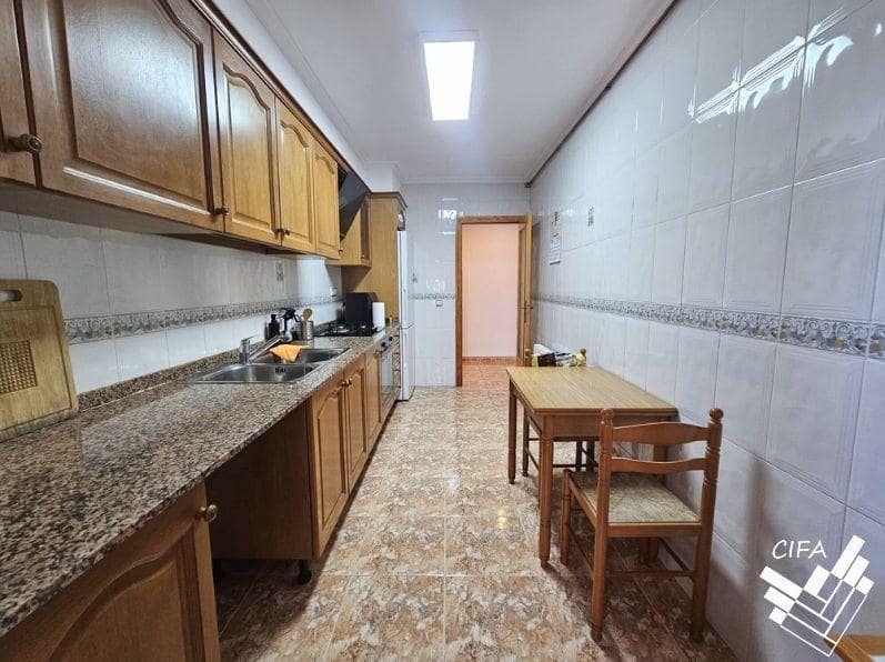3 bedroom Flat for sale in Vinaros - € 169,000 (Ref: 9686479)