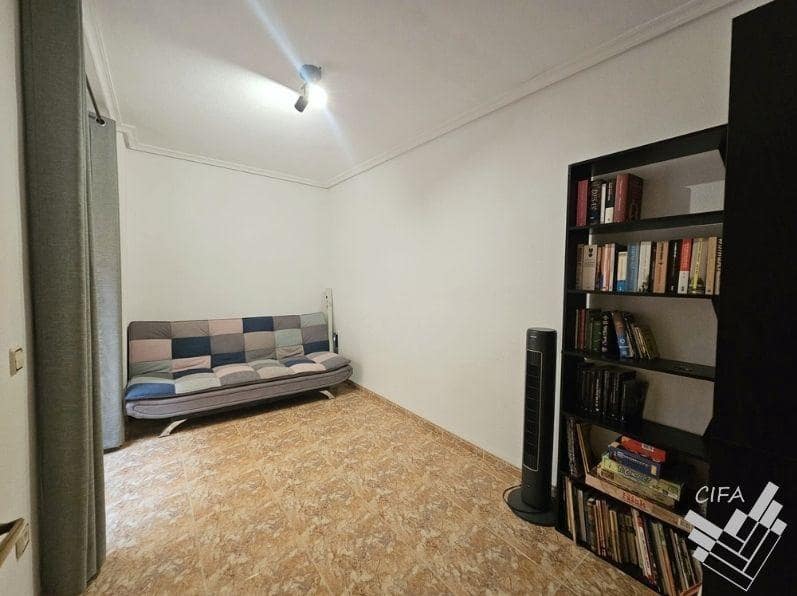 3 bedroom Flat for sale in Vinaros - € 169,000 (Ref: 9686479)