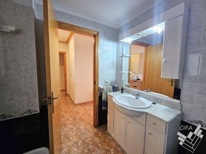 3 bedroom Flat for sale in Vinaros - € 169,000 (Ref: 9686479)