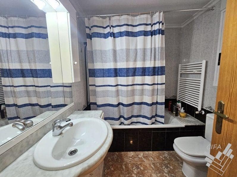 3 bedroom Flat for sale in Vinaros - € 169,000 (Ref: 9686479)