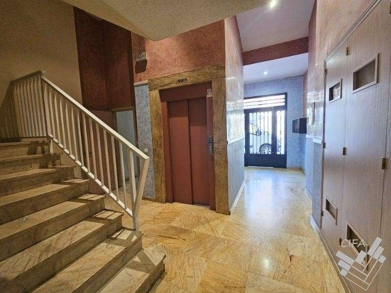 3 bedroom Flat for sale in Vinaros - € 169,000 (Ref: 9686479)