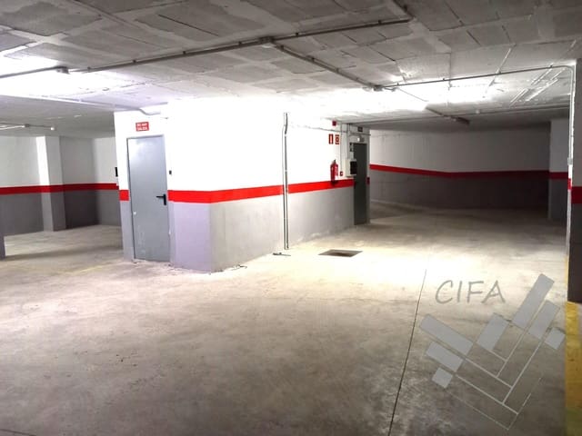 Garage for rent in Benicarló - € 5,300 (Ref: 9701669)