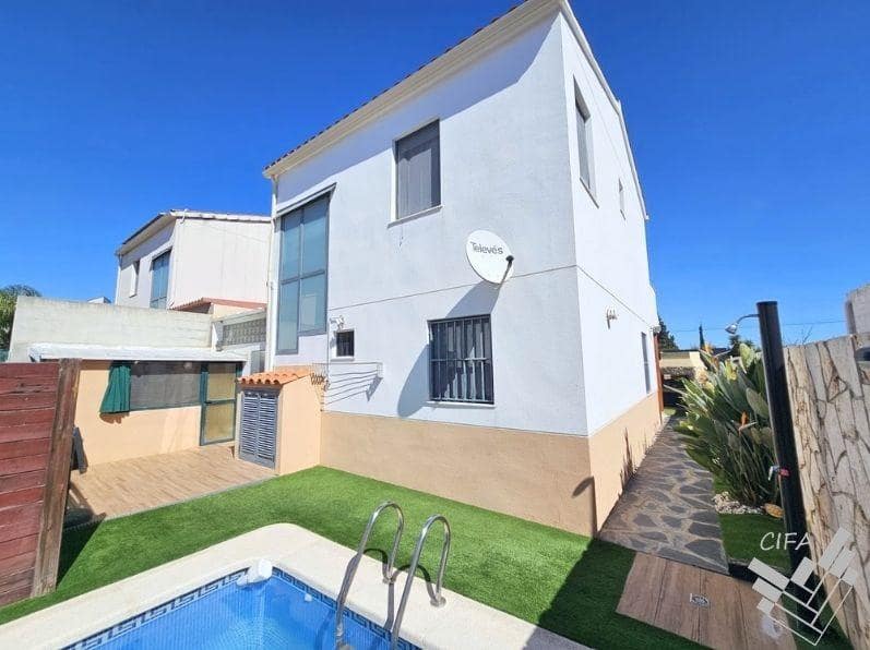 3 bedroom Semi-detached Villa for sale in Peniscola with pool - € 260,000 (Ref: 9729337)