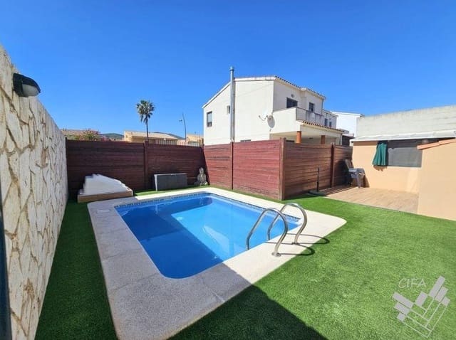 3 slaapkamer Halfvrijstaande villa te koop in Peñíscola met zwembad - € 260.000 (Ref: 9729337)