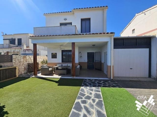 3 slaapkamer Halfvrijstaande villa te koop in Peñíscola met zwembad - € 260.000 (Ref: 9729337)