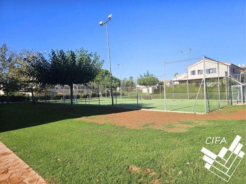 2 bedroom Apartment for rent in Sant Jordi with pool - € 630 (Ref: 9732160)