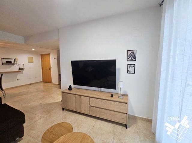 2 sypialnia Apartament do wynajęcia w Sant Jordi z basenem garażem - 630 € (Ref: 9732160)