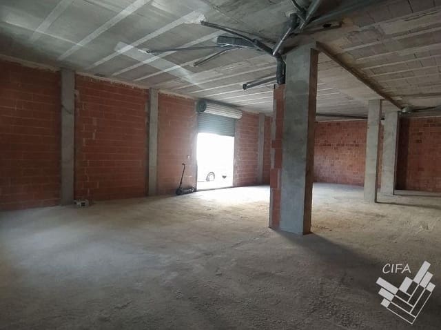 Kommersiell til leie i Vinaròs - € 700 (Ref: 9738588)