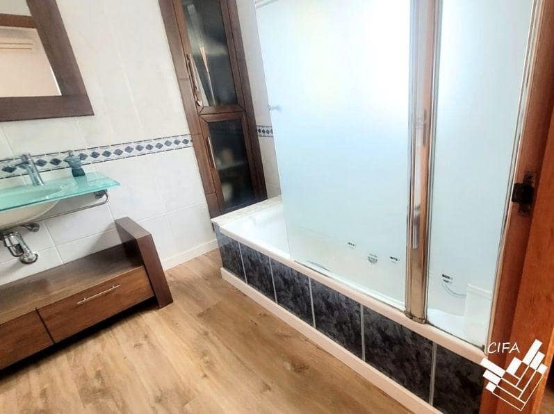 3 soveværelse Lejlighed til salg i Vinaros med garage - € 280.000 (Ref: 9741763)