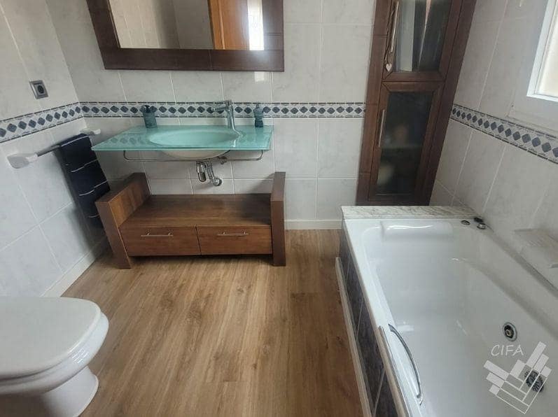 3 soveværelse Lejlighed til salg i Vinaros med garage - € 280.000 (Ref: 9741763)