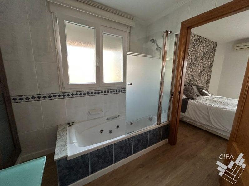 3 soveværelse Lejlighed til salg i Vinaros med garage - € 275.000 (Ref: 9741763)