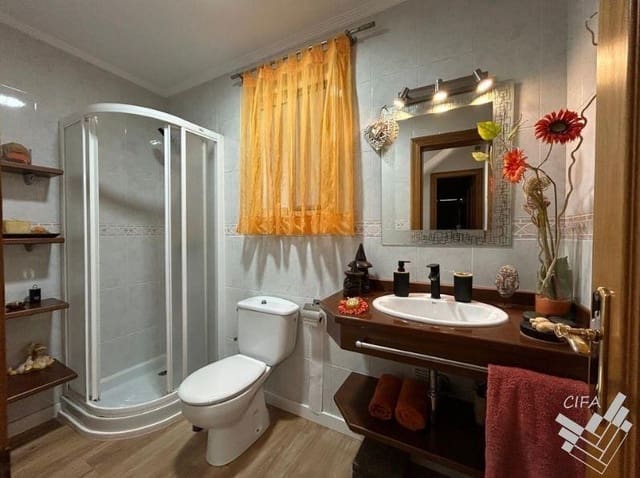 3 soverom Leilighet til salgs i Vinaròs med garasje - € 280 000 (Ref: 9741763)