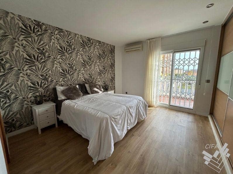 3 soveværelse Lejlighed til salg i Vinaros med garage - € 275.000 (Ref: 9741763)