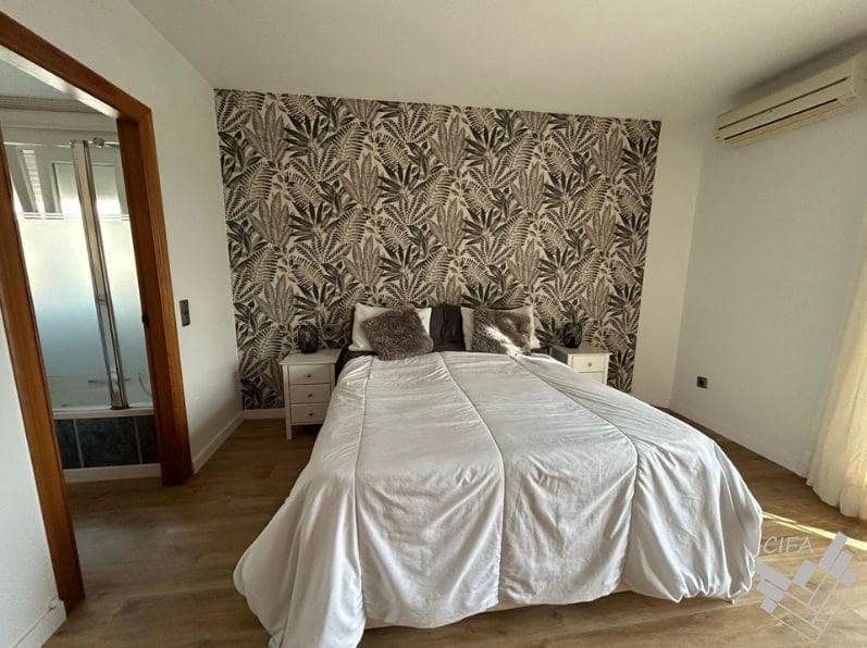 3 soveværelse Lejlighed til salg i Vinaros med garage - € 275.000 (Ref: 9741763)