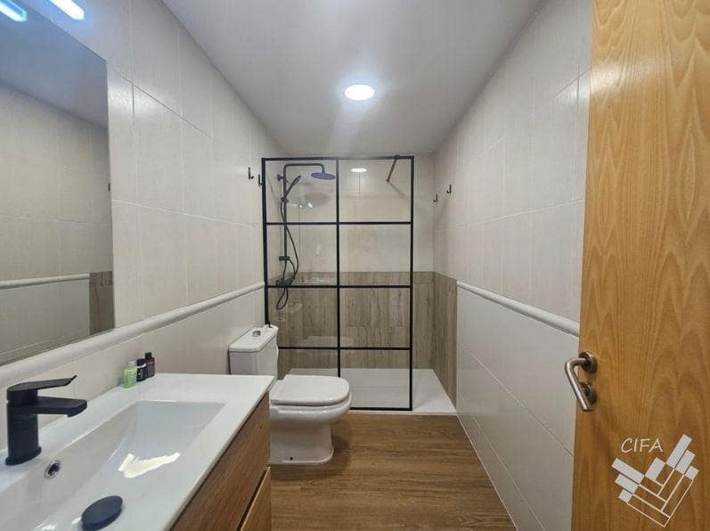 3 bedroom Apartment for sale in Vinaros with pool garage - € 360,000 (Ref: 9762013)