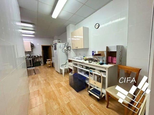 Kommersiell til salgs i Benicarló - € 105 000 (Ref: 9800641)