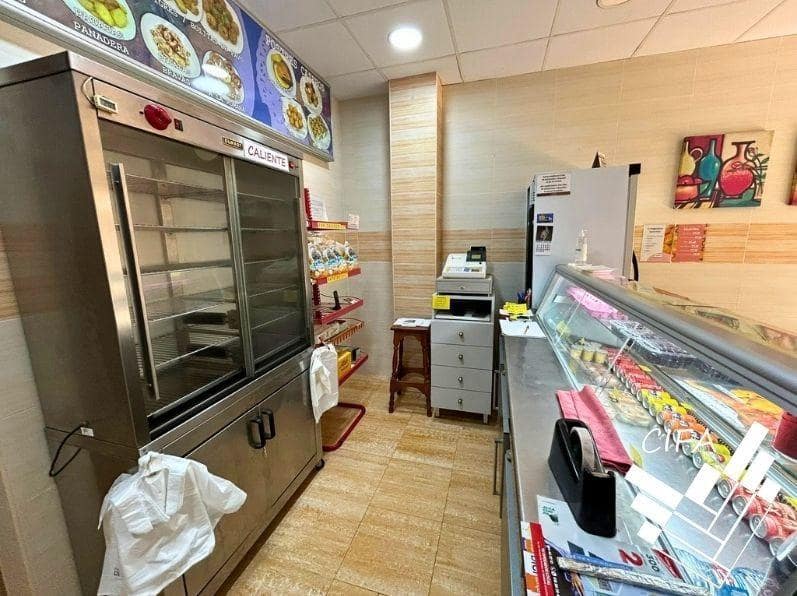 Kommersiell til salgs i Benicarlo - € 105 000 (Ref: 9800641)