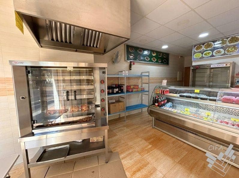 Commercial for sale in Benicarlo - € 105,000 (Ref: 9800641)