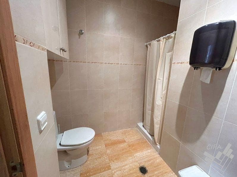 Commercial for sale in Benicarlo - € 105,000 (Ref: 9800641)